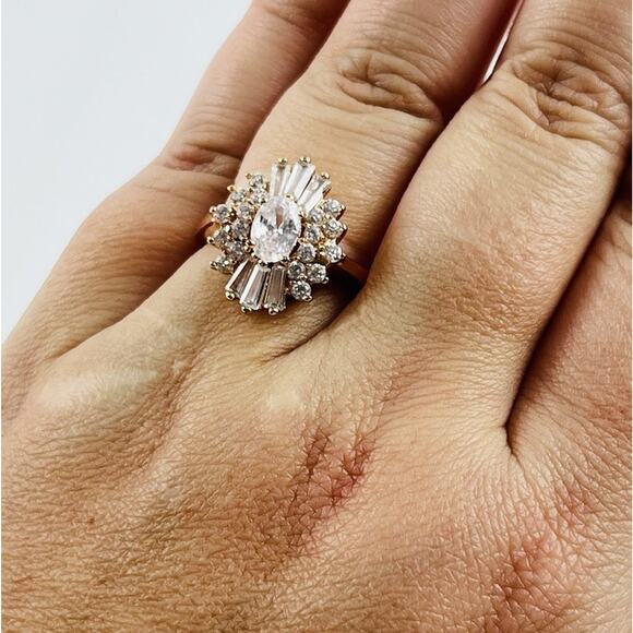 Cluster Waterfall Ring Size 9 w/ Clear Rhinestones Rose Gold tone Costume Faux - Picture 9 of 16
